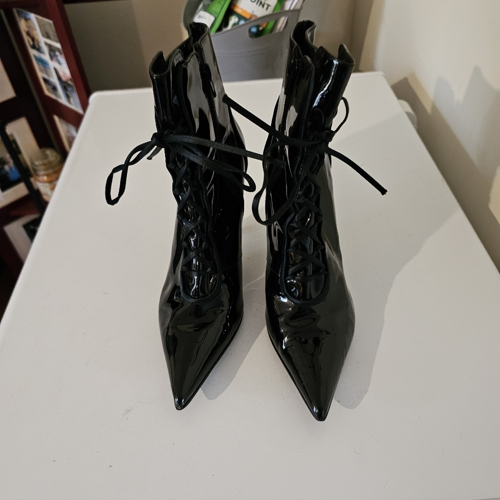 Elegant Black Patent Leather Belinda Lace-Up Boots By Nine West